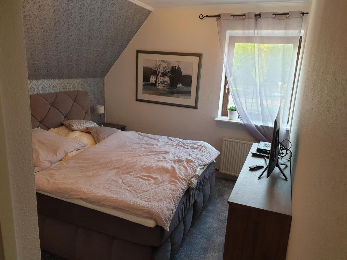 Dorfkrug Grabau Hotell Exteriör bild